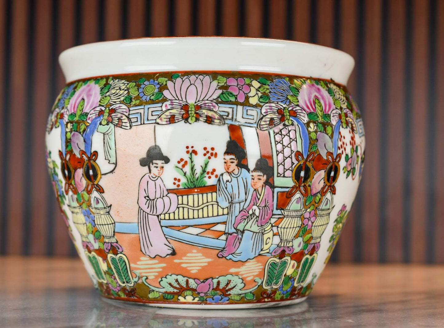 Vintage Chinese Famille Rose Jardinière Planter – Rose Medallion Porcelain with Court Scenes & Birds