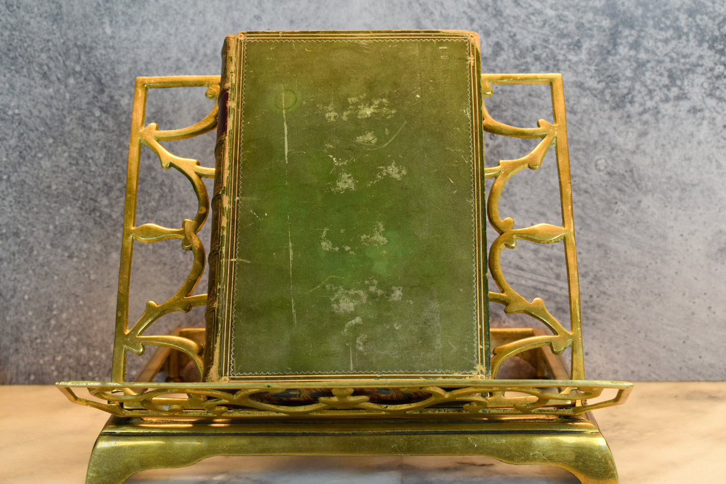 🤺 Popular Readings in Prose and Verse – 1867 Victorian Prize Binding from Glasgow’s Fencing & Gymnastics Class 📖