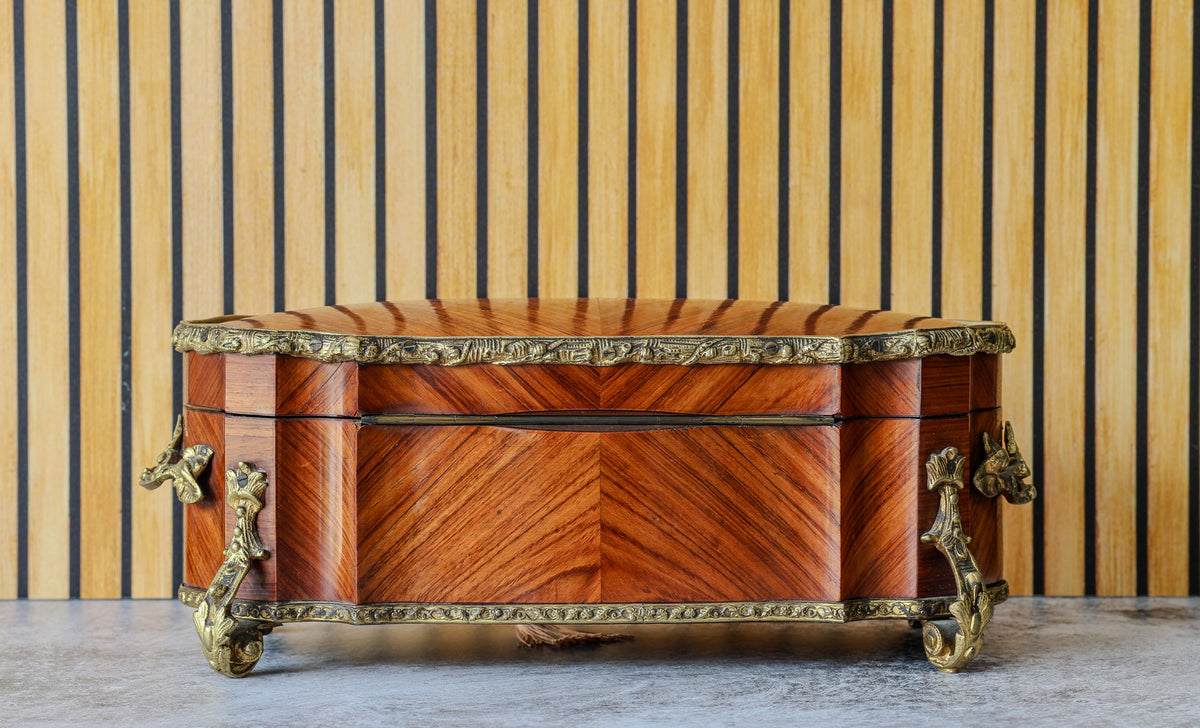 Antique French Kingwood and Gilt Bronze Serpentine Jewelry Casket, Lock Stamped Préville et Fils Aîné à Paris, Napoleon III, c. 1860–1880